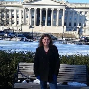 Meet your Posher, Caitlin